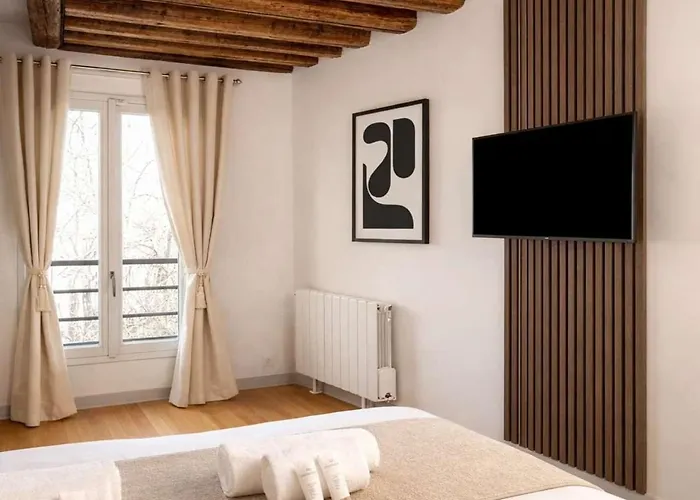 Saint Germain Des Pres *